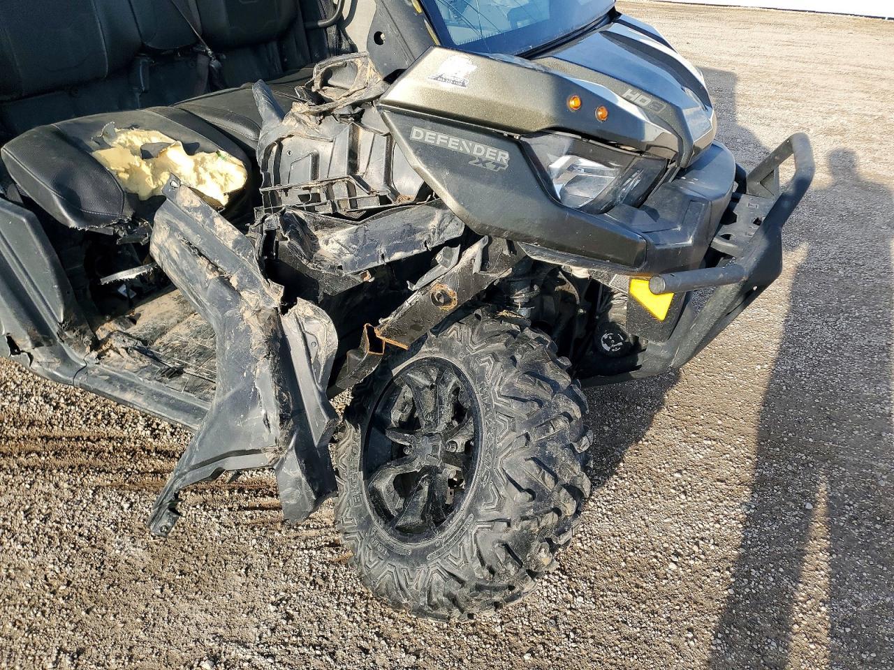 2020 Can-Am Defender XT Utility Vehicle