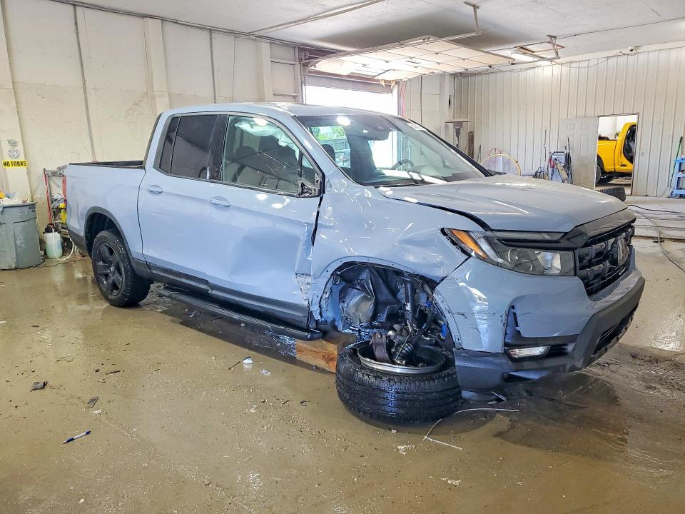 2024 Honda Ridgeline Black Edition
