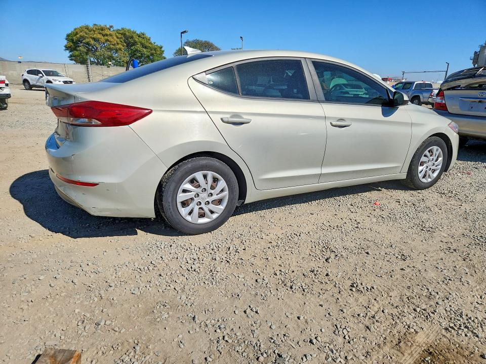 2017 Hyundai Elantra se