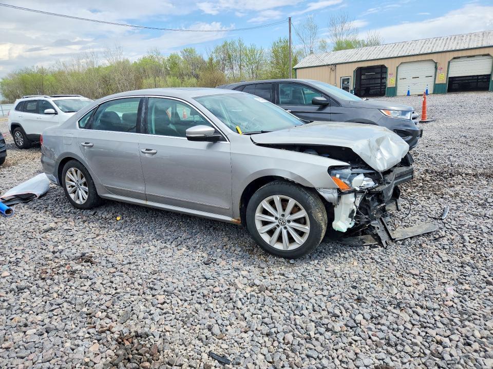 2013 Volkswagen Passat sel