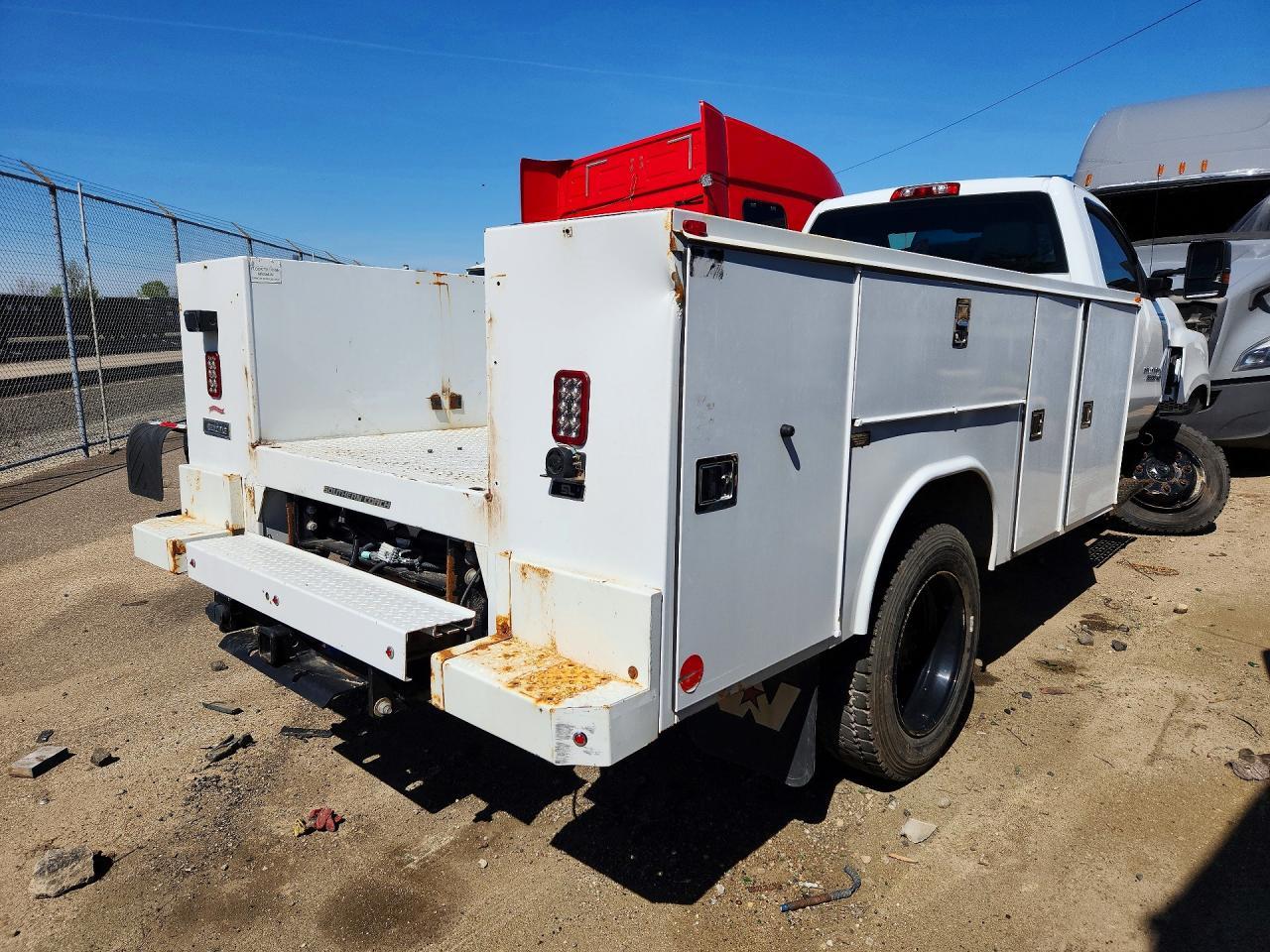 2021 Chev Silverado Medium Duty