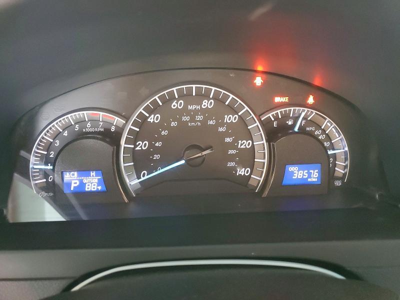 2013 Toyota Camry le Automatic