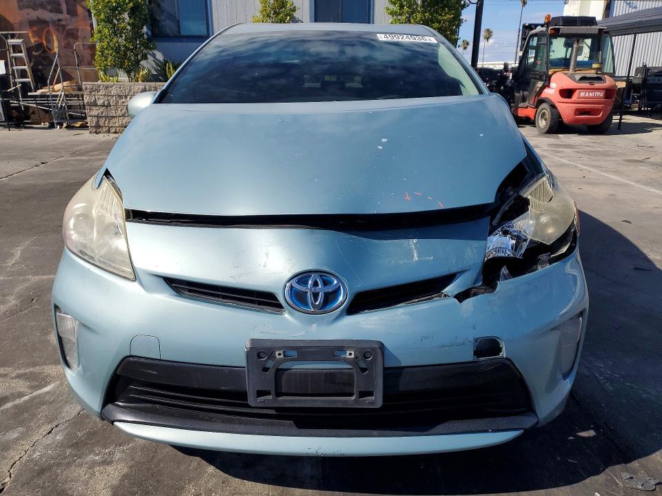 2015 Toyota Prius two