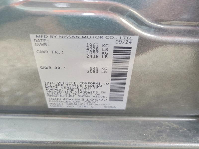 2025 Nissan Altima sv