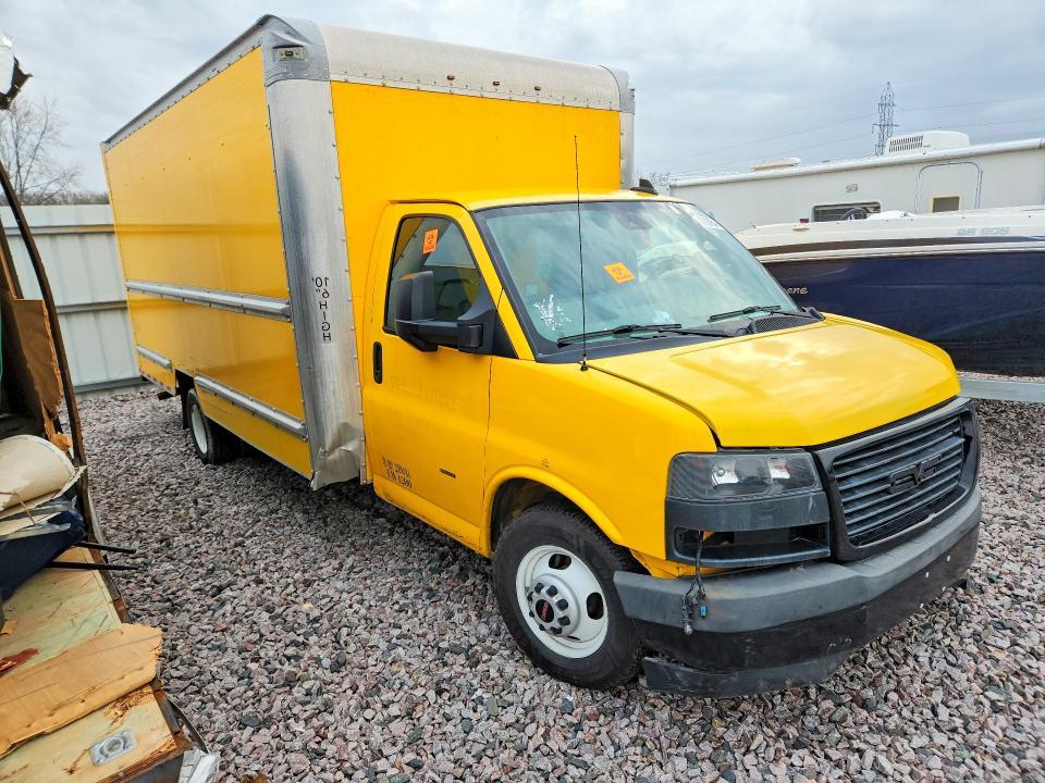2019 GMC Savana BOX Truck