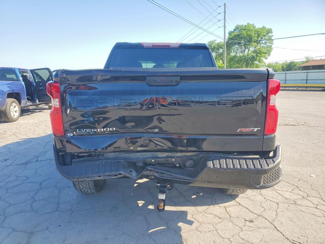 2023 Chevrolet Silverado C1500 RST