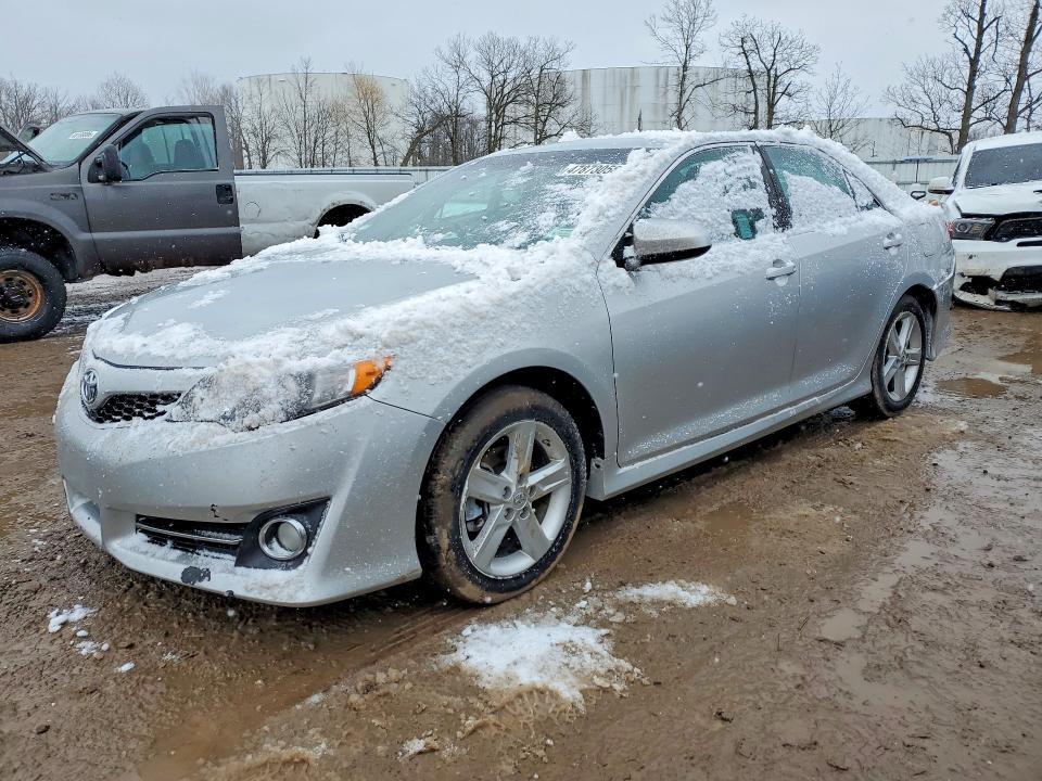 2014 Toyota Camry se