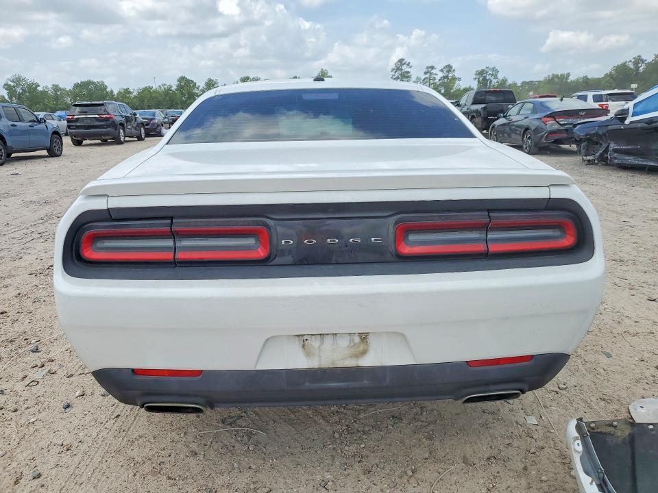 2016 Dodge Challenger sxt