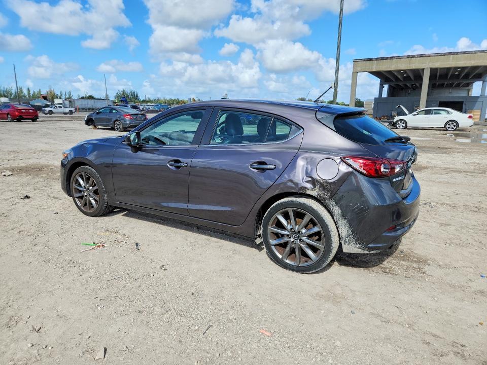 2018 Mazda 3 Touring