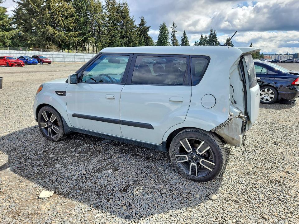2010 KIA Soul +