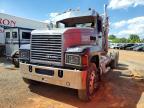 2020 Mack Pinnacle Semi Truck