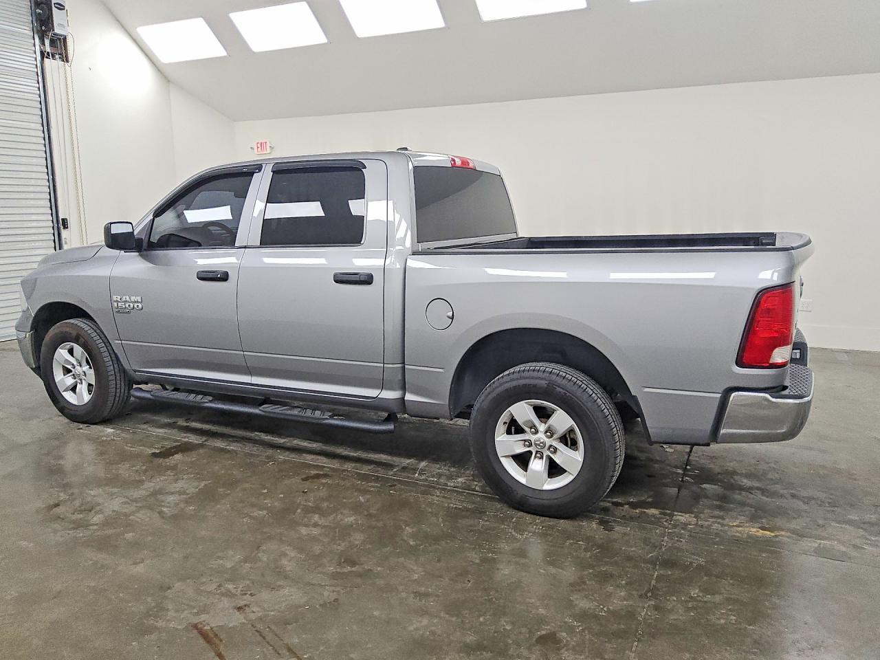 2022 Dodge RAM 1500 Classic SLT