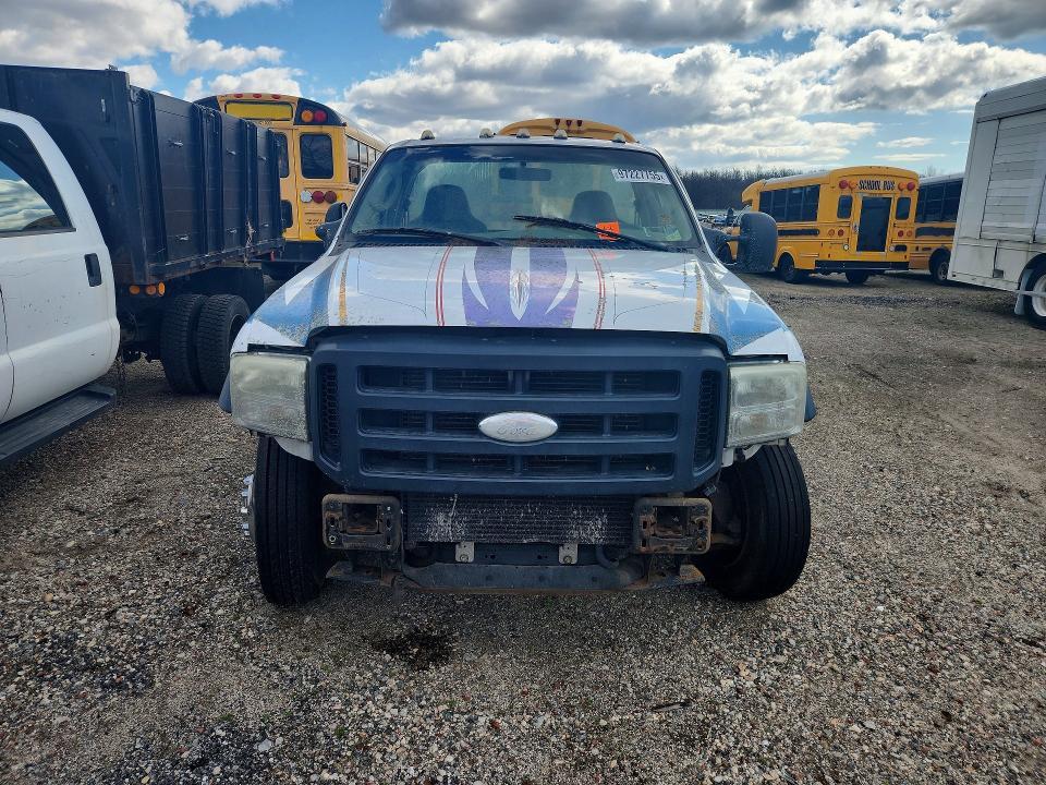 2007 Ford F550 Super Duty Truck cab and Chassis
