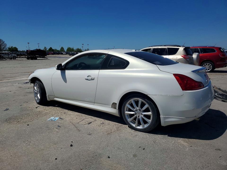 2011 Infiniti G37 Coupe x