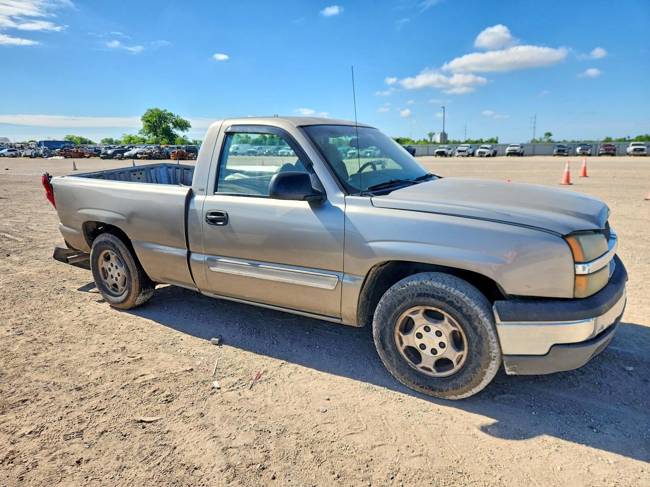 2003 Chevrolet Silverado C1500