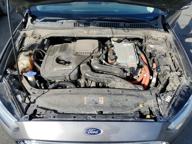 2013 Ford Fusion se Hybrid