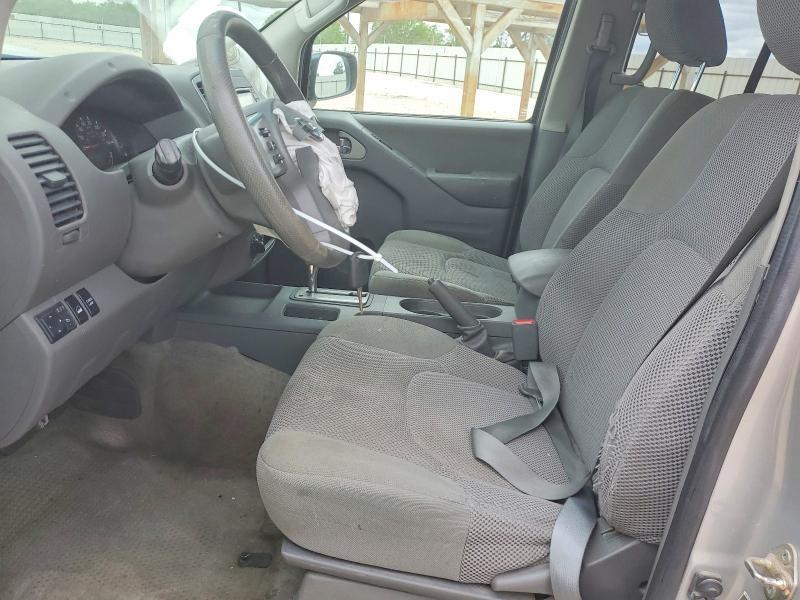 2017 Nissan Frontier sv