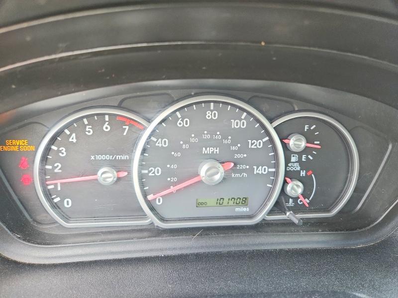 2005 Mitsubishi Galant es Medium
