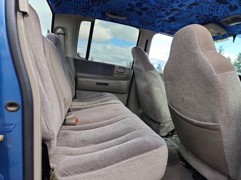 2004 Dodge Dakota Quad Sport
