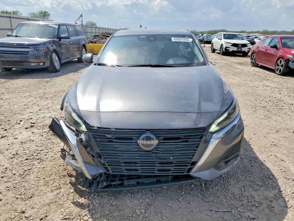 2023 Nissan Altima sl