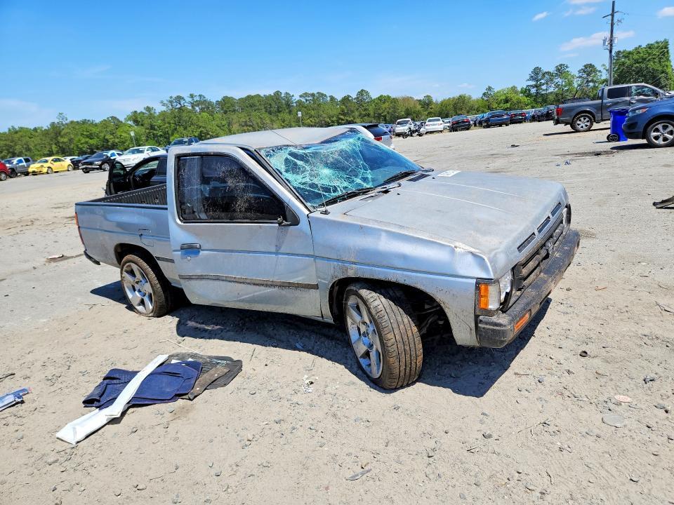 1990 Nissan D21 Short BED