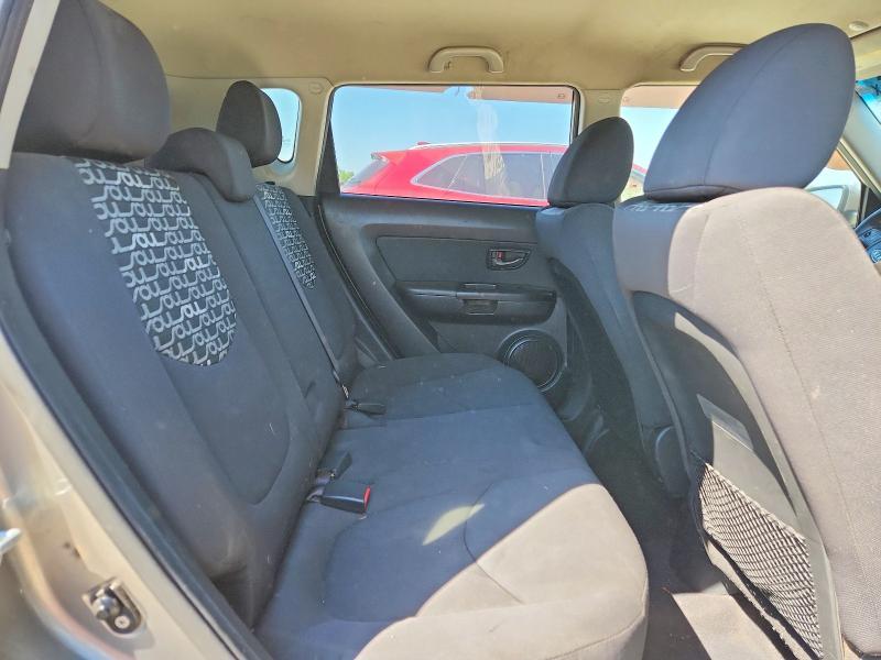 2011 KIA Soul +