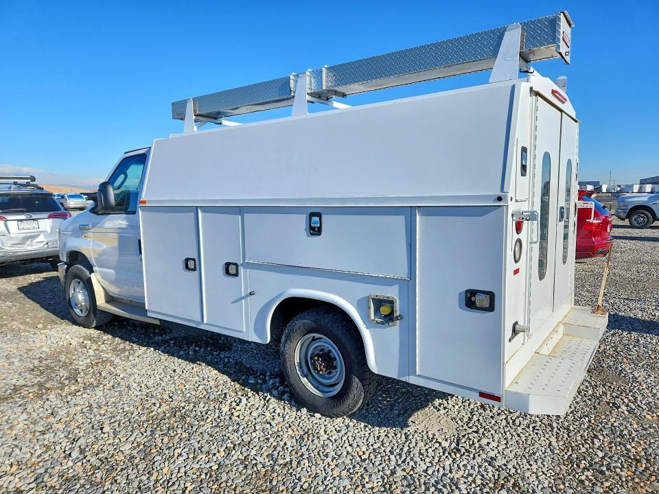 2016 Ford E350 Utility / Service Truck