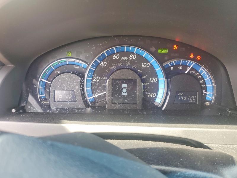 2013 Toyota Camry Hybrid le