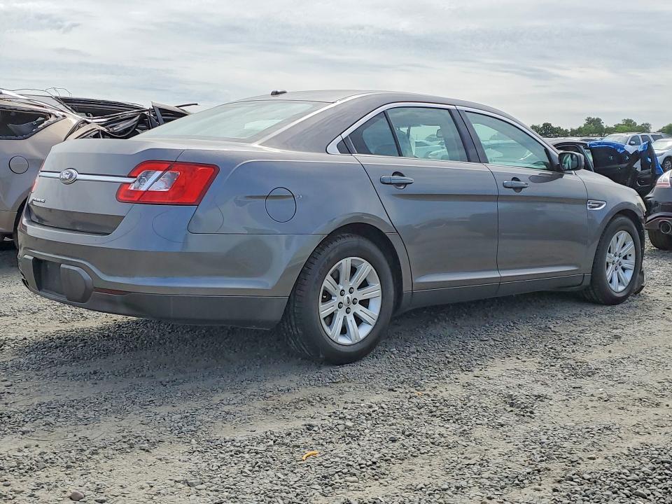 2012 Ford Taurus se