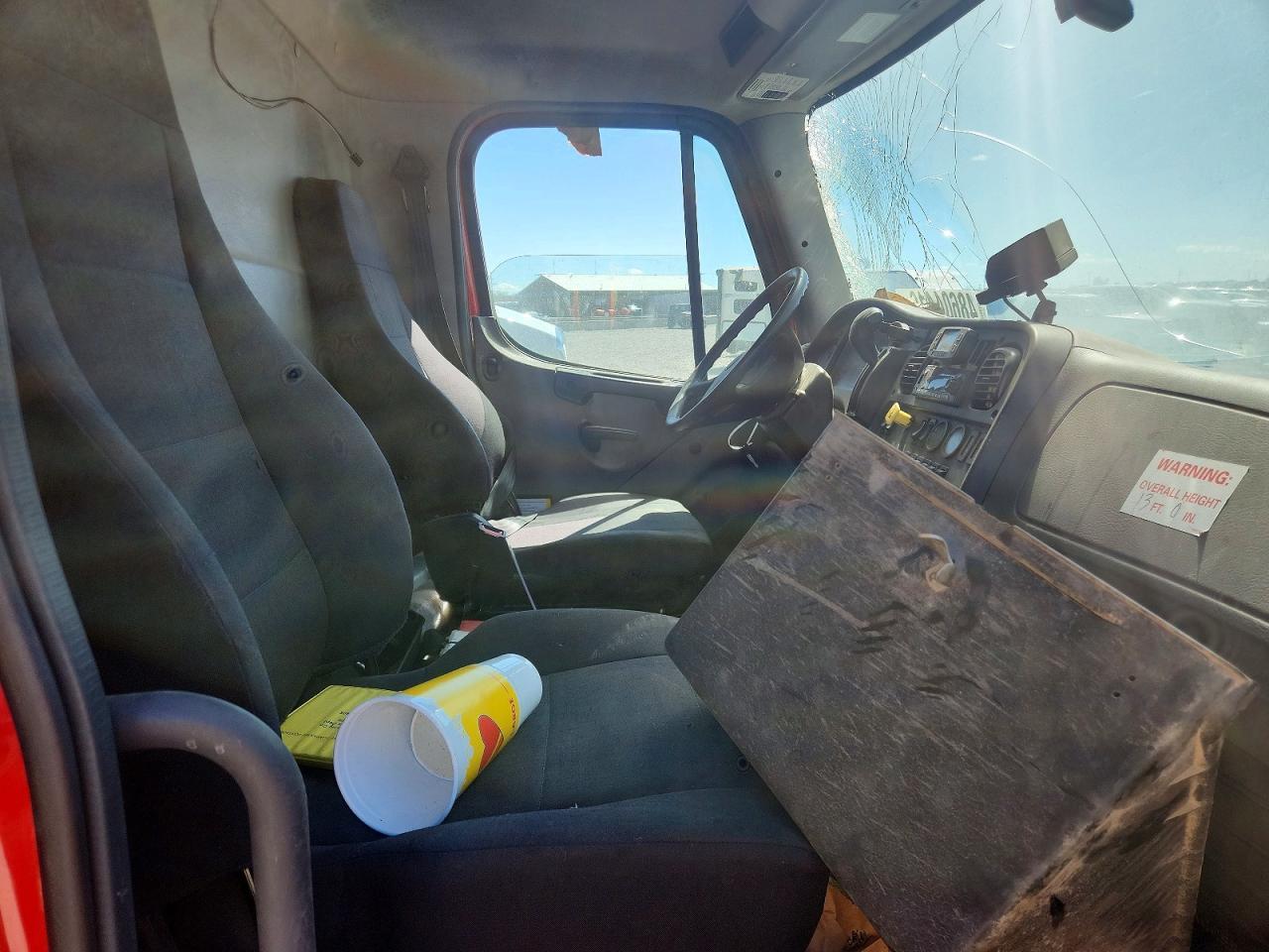 2024 Freigliner 2024 Freightliner Business Class M2 Refrigerated B