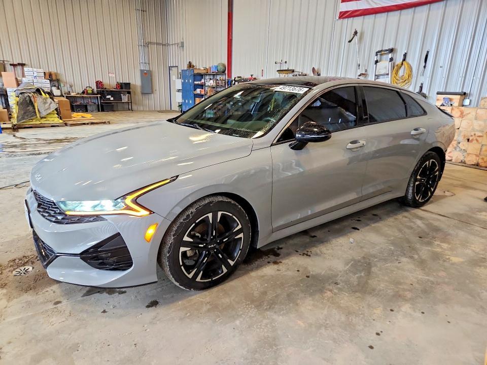 2022 KIA K5 gt Line