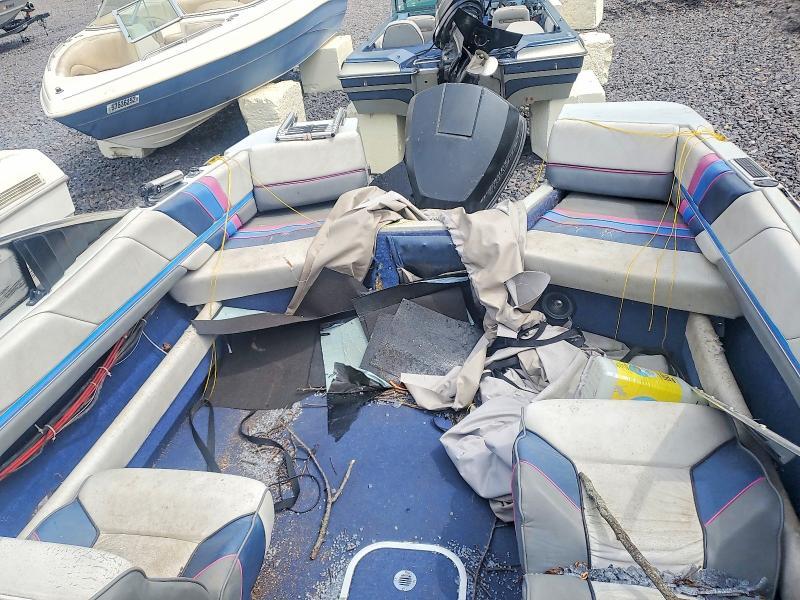 1989 Bayliner 18ft