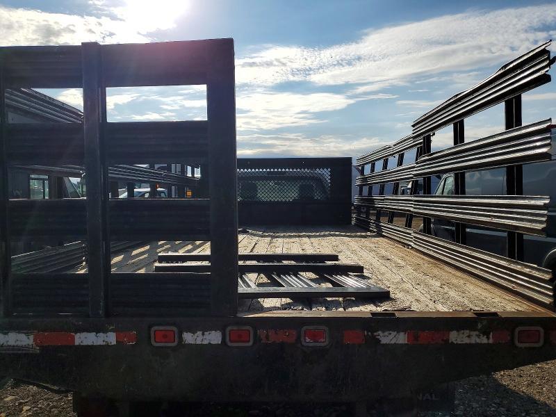 2015 Ford F450 Super Duty Flatbed Truck