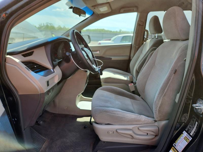 2015 Toyota Sienna le