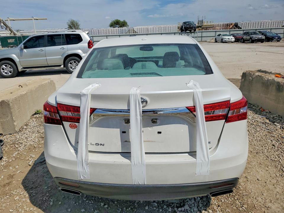 2015 Toyota Avalon xle Premium