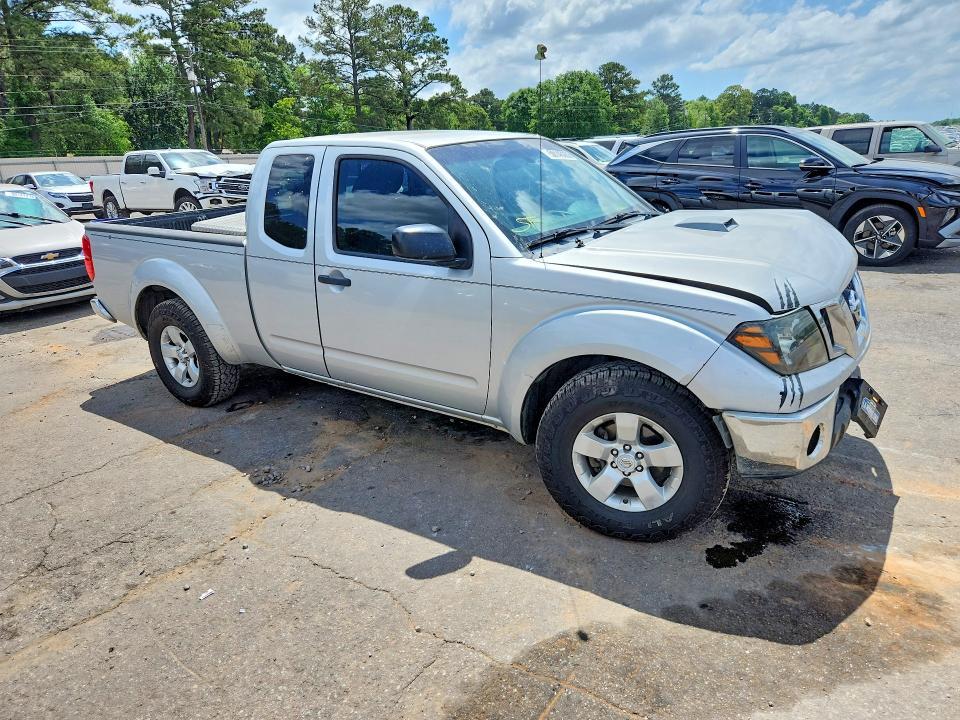 2011 Nissan Frontier SV V6