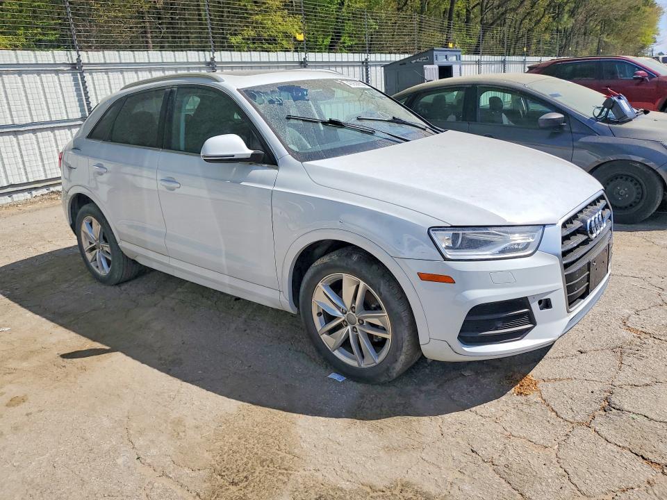 2017 Audi Q3 Premium Plus