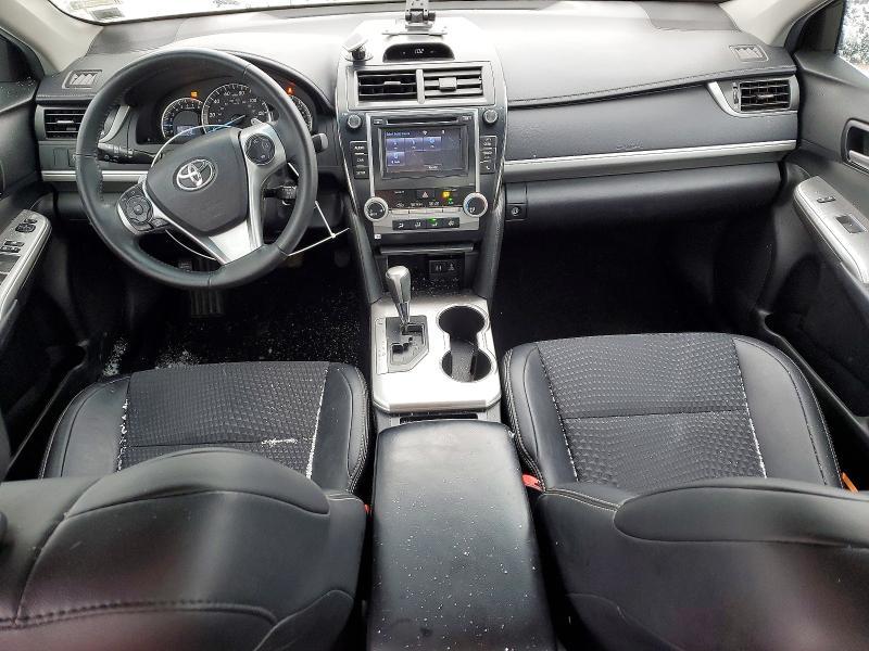 2014 Toyota Camry se