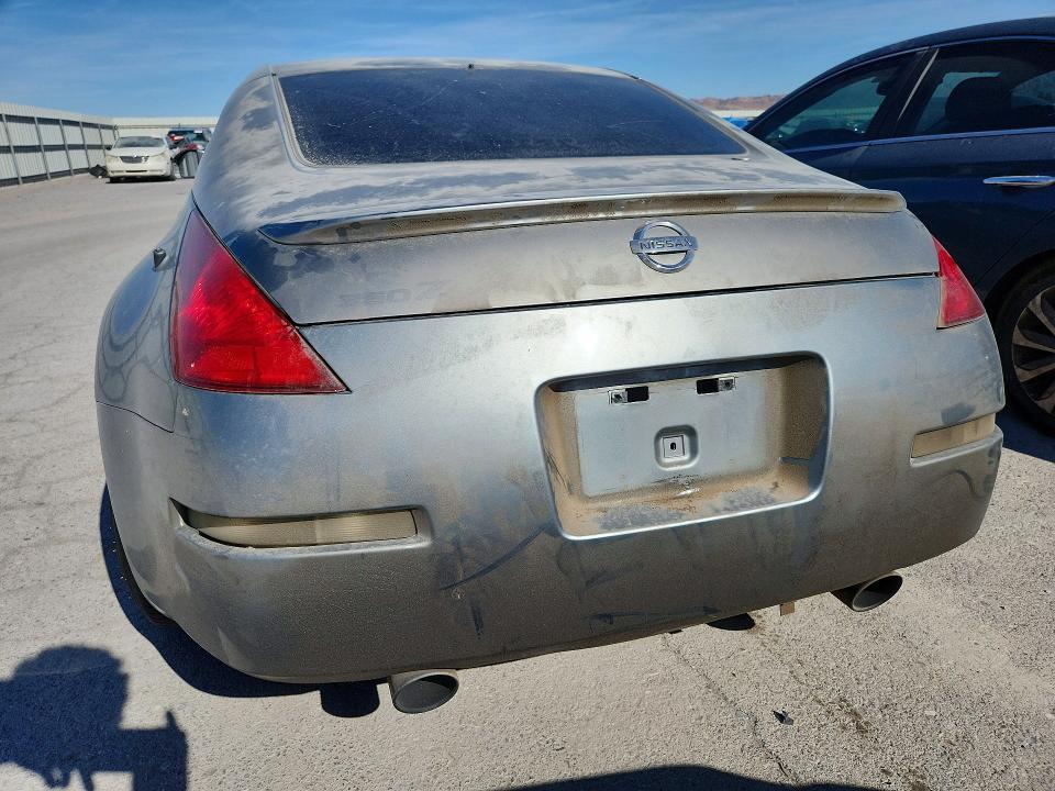 2004 Nissan 350z Base