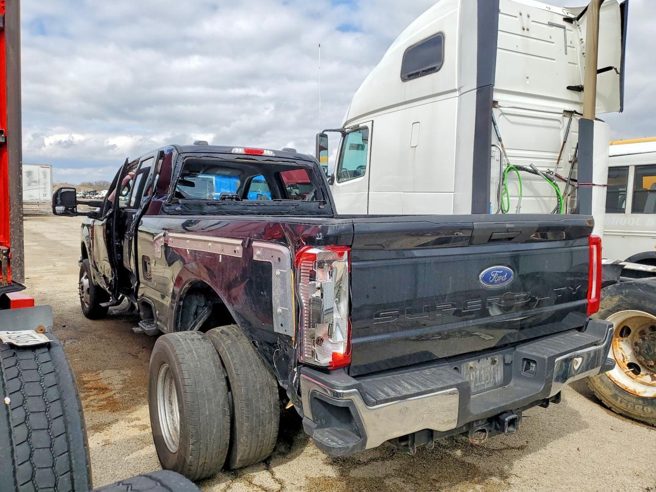 2023 Ford F350 Super Duty