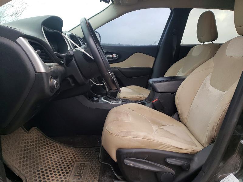 2016 Jeep Cherokee Sport