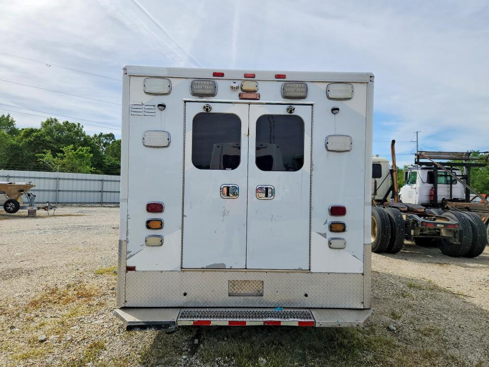 2016 Ford F550 Super Duty Ambulance