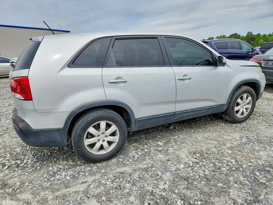 2011 KIA Sorento LX