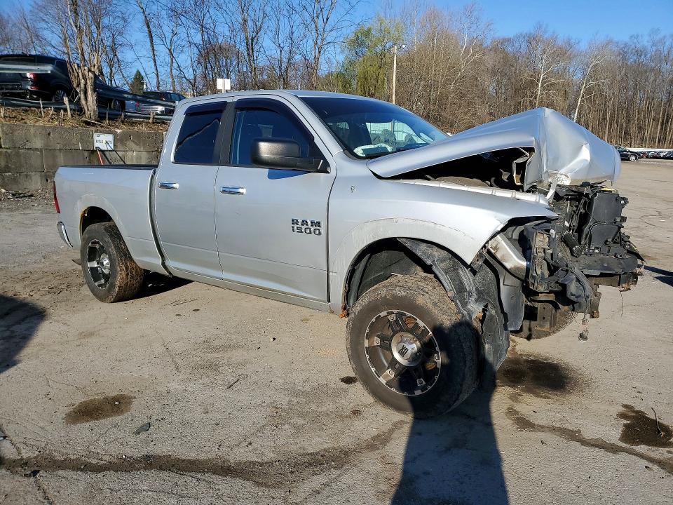 2013 Dodge Ram 1500 slt
