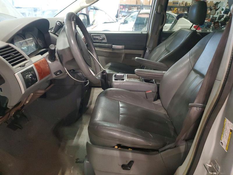 2008 Chrysler Town & Country Touring