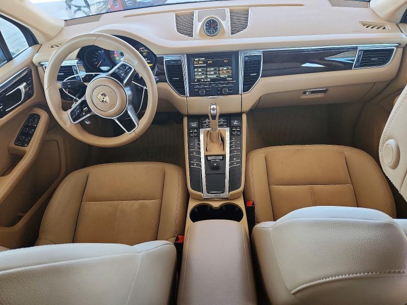 2016 Porsche Macan s