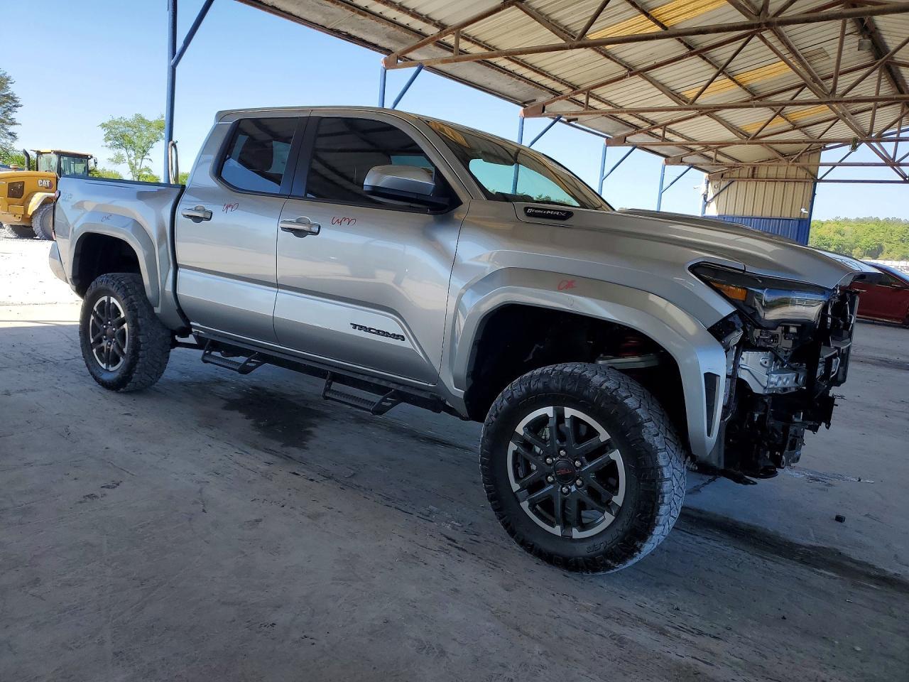 2025 Toyota Tacoma TRD Sport HV