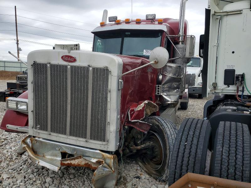 2002 Peterbilt 379