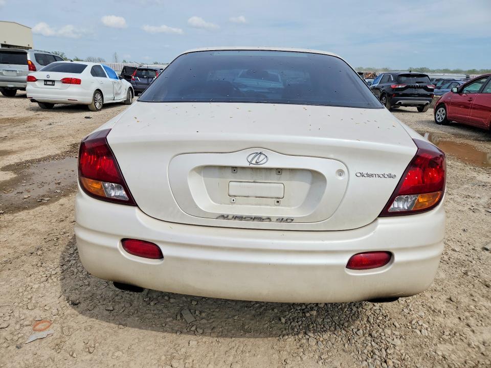 2003 Oldsmobile Aurora 4.0