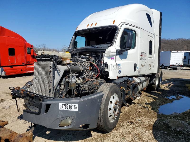 2019 Freightliner Cascadia 126 Semi Truck